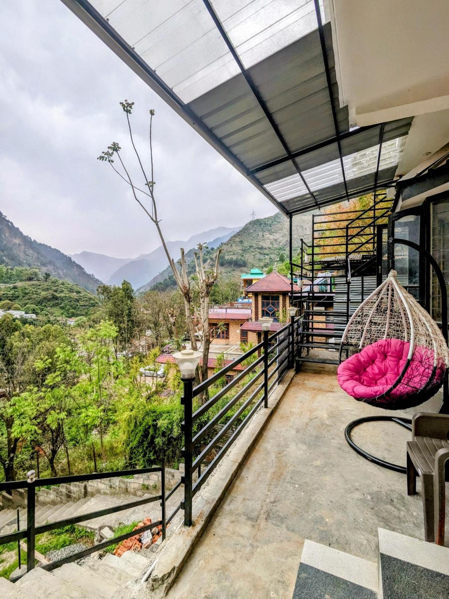 Kavi'S Vacation Homes - Sainj Extérieur photo