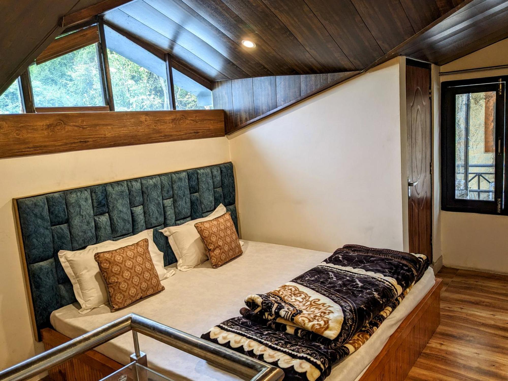 Kavi'S Vacation Homes - Sainj Extérieur photo